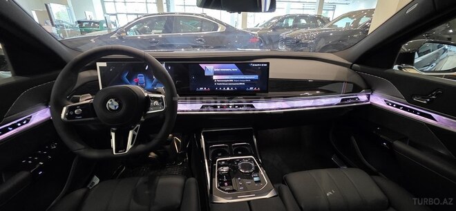 BMW 740 2025, 0 km - 3.0 l - Babək