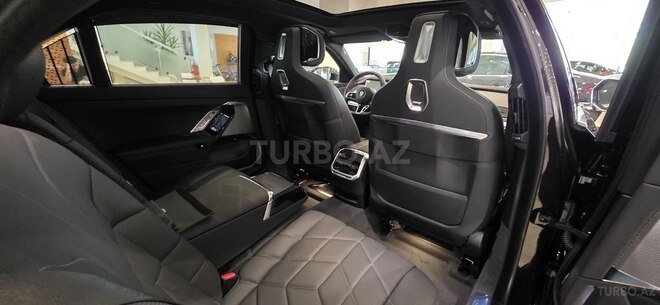 BMW 740 2025, 0 km - 3.0 l - Babək