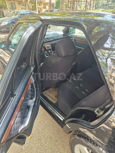 Mercedes E 280 1993, 344,000 km - 2.8 l - Bakı