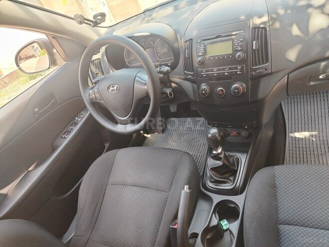 Hyundai i30 2010, 230,000 km - 1.4 l - Qəbələ