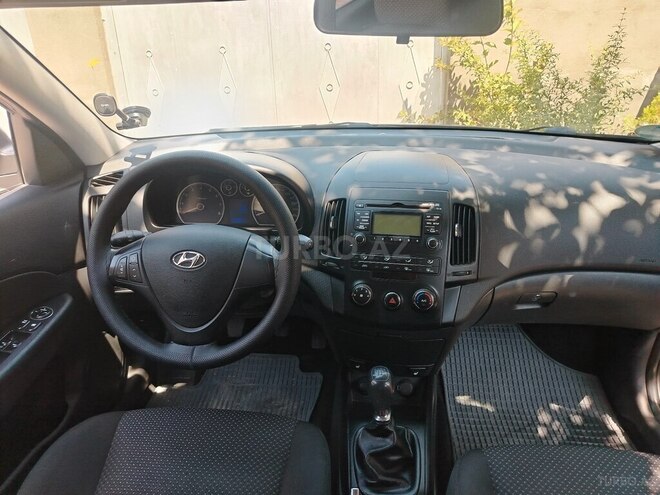 Hyundai i30 2010, 230,000 km - 1.4 l - Qəbələ
