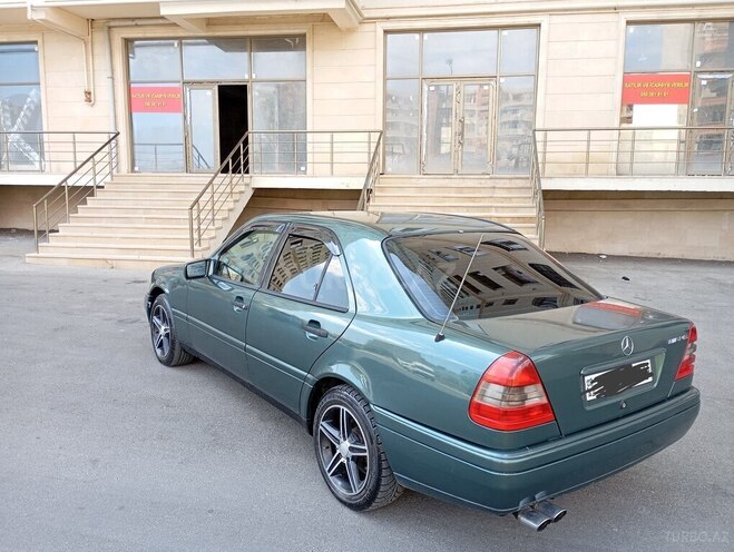 Mercedes C 180 1995, 568,743 km - 1.8 л - Bakı