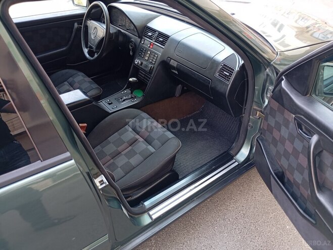 Mercedes C 180 1995, 568,743 km - 1.8 л - Bakı
