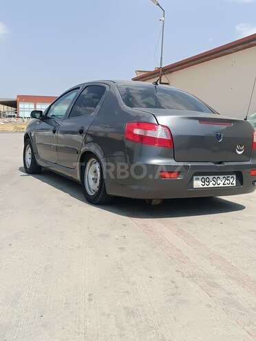 Iran Khodro Runna 2013, 111,000 km - 1.6 l - Şirvan