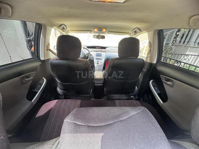 Toyota Prius 2011, 377,745 km - 1.8 l - Bakı
