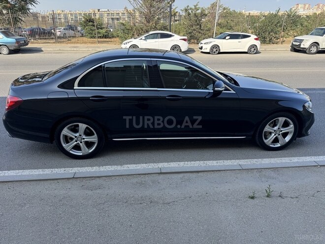 Mercedes E 220 d 2016, 240,000 km - 2.0 l - Bakı