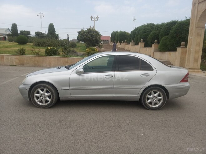 Mercedes C 200 2000, 424,826 km - 2.0 l - Bakı
