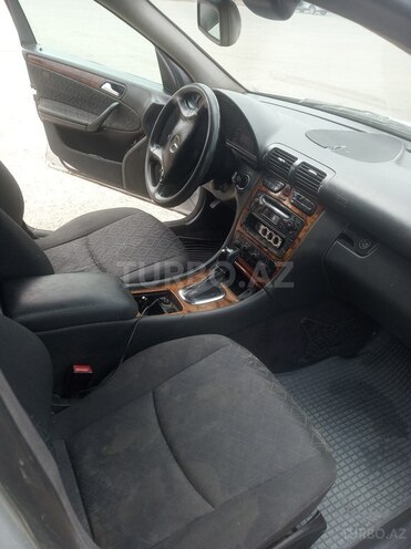 Mercedes C 200 2000, 424,826 km - 2.0 l - Bakı