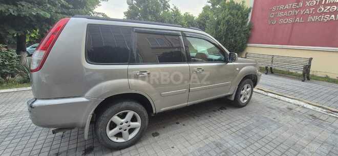 Nissan X-Trail 2001, 300,000 km - 2.0 л - Bakı