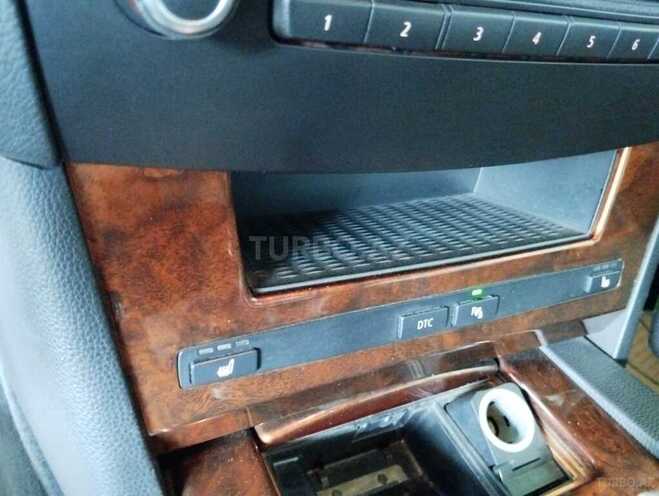 BMW 520 2007, 300,000 km - 2.0 l - Bakı