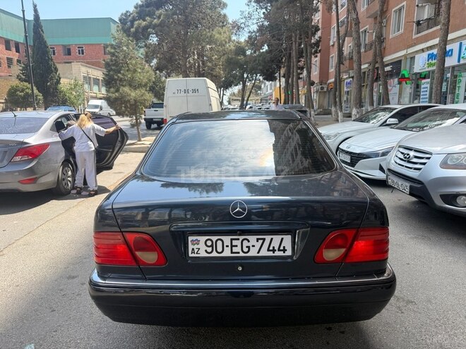 Mercedes E 200 1997, 370,000 km - 2.0 l - Xırdalan