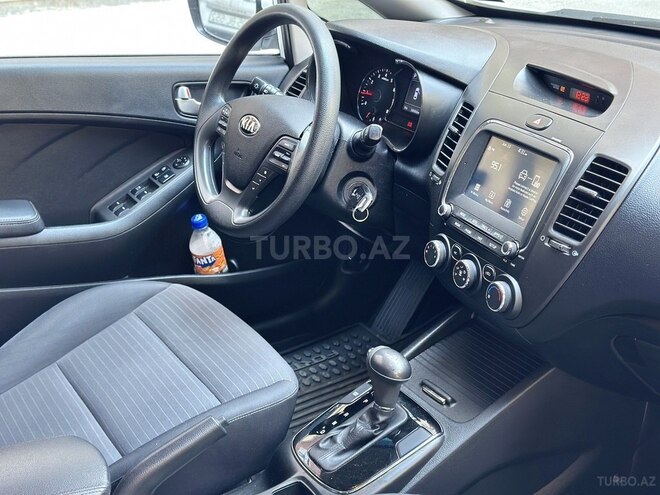 Kia Forte 2018, 213,000 km - 2.0 l - Bakı