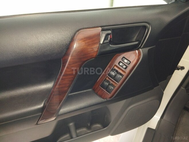Toyota Land Cruiser Prado 2010, 179,000 km - 2.7 l - Bakı