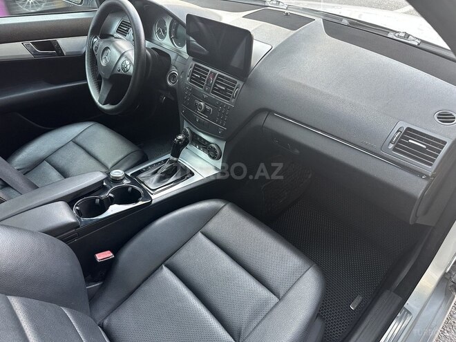 Mercedes C 300 2007, 208,000 km - 3.0 л - Bakı