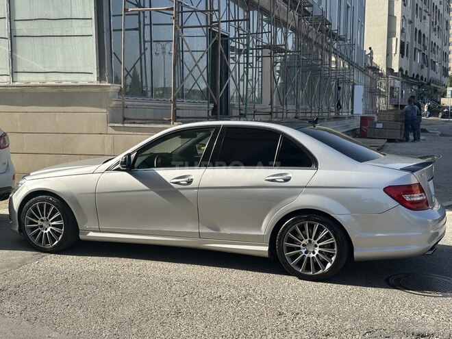 Mercedes C 300 2007, 208,000 km - 3.0 л - Bakı