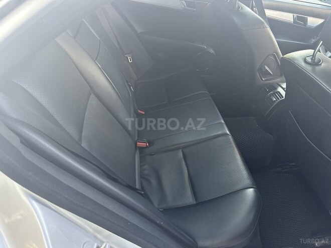 Mercedes C 300 2007, 208,000 km - 3.0 л - Bakı