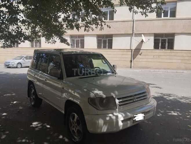 Mitsubishi Pajero io 1999, 283,000 km - 1.8 l - Bakı