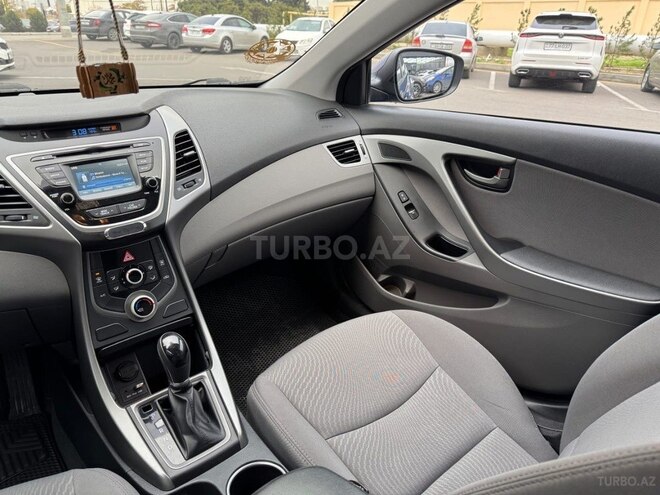 Hyundai Elantra 2015, 148,864 km - 1.8 l - Bakı
