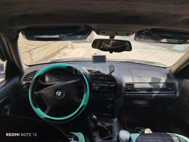 BMW 318 1995, 250,000 km - 1.8 l - Bakı