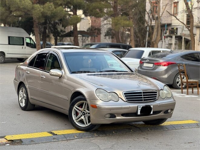 Mercedes C 240 2002, 340,000 km - 2.6 l - Bakı