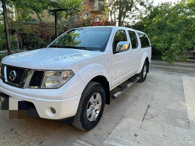 Nissan Navara 2013, 260,000 km - 2.5 l - Bakı