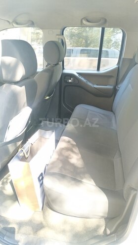 Nissan Navara 2013, 260,000 km - 2.5 l - Bakı