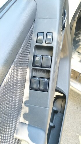 Nissan Navara 2013, 260,000 km - 2.5 l - Bakı