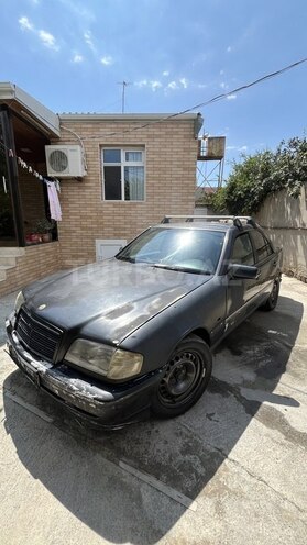 Mercedes C 180 1995, 740,000 km - 1.8 л - Bakı