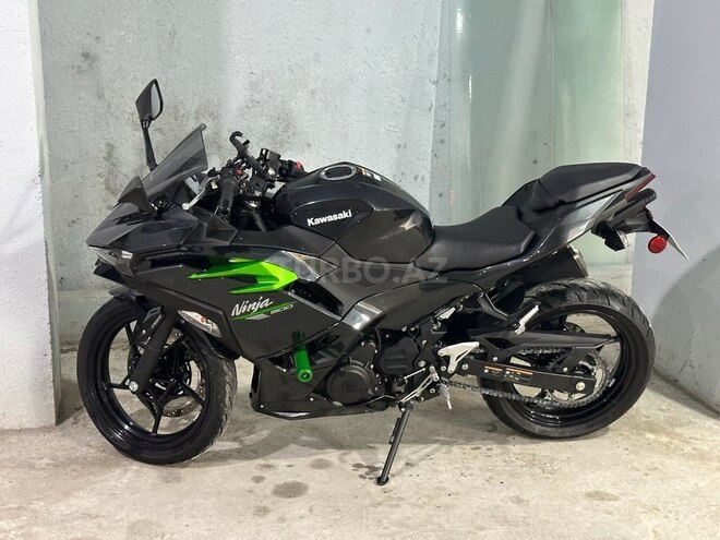 Kawasaki  2025, 1,500 km - 0.5 l - Bakı