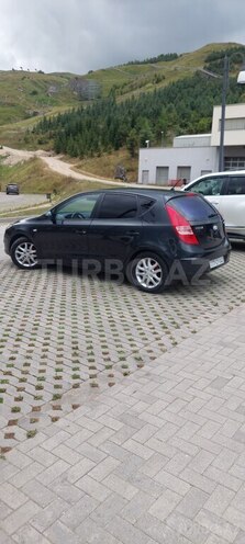 Hyundai i30 2009, 325,000 km - 1.4 l - Quba