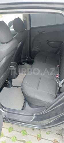 Hyundai i30 2009, 325,000 km - 1.4 l - Quba