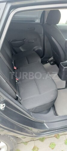 Hyundai i30 2009, 325,000 km - 1.4 l - Quba