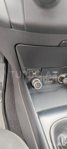 Hyundai i30 2009, 325,000 km - 1.4 l - Quba