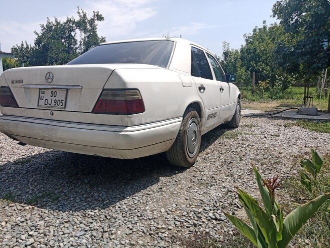 Mercedes E 200 1994, 759,719 km - 2.0 л - Gəncə