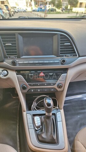 Hyundai Elantra 2017, 183,465 km - 2.0 l - Bakı