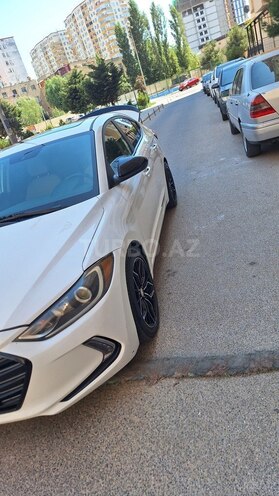 Hyundai Elantra 2017, 183,465 km - 2.0 l - Bakı