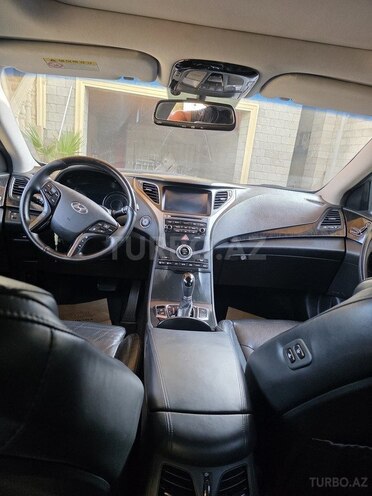 Hyundai Grandeur 2015, 185,460 km - 2.2 l - Bakı