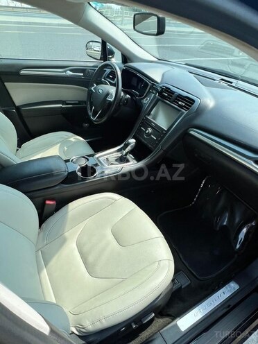Ford Fusion (North America) 2015, 233,355 km - 2.0 l - Bakı