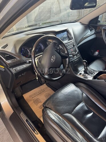 Hyundai Grandeur 2015, 185,460 km - 2.2 l - Bakı