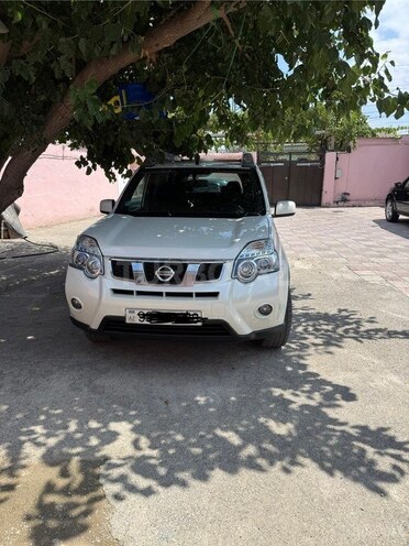 Nissan X-Trail 2013, 239,000 km - 2.5 l - Bakı