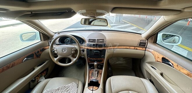 Mercedes E 230 2007, 260,000 km - 2.5 l - Bakı