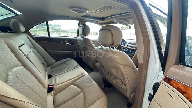 Mercedes E 230 2007, 260,000 km - 2.5 l - Bakı