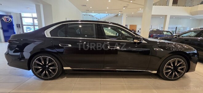 BMW  2025, 0 km - 3.0 l - Bakı