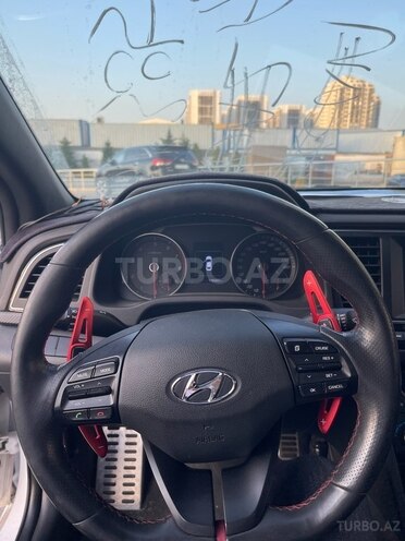 Hyundai Elantra 2017, 150,000 km - 1.6 l - Bakı