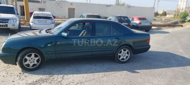 Mercedes E 230 1997, 640,000 km - 2.3 l - Bakı