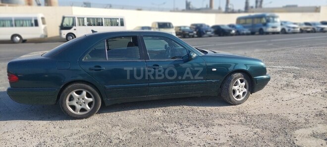 Mercedes E 230 1997, 640,000 km - 2.3 l - Bakı