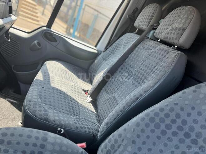 Ford Transit 2011, 187,000 km - 2.2 л - Bakı