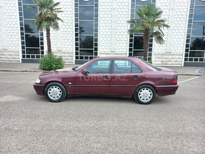 Mercedes C 220 1997, 488,752 km - 2.2 l - Lənkəran