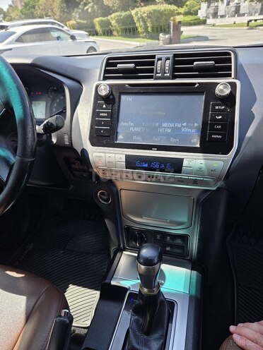 Toyota Land Cruiser Prado 2018, 235,000 km - 3.0 l - Bakı