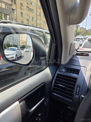 Toyota Land Cruiser Prado 2018, 235,000 km - 3.0 l - Bakı